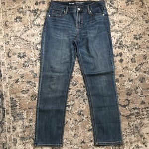 Old Navy Perfect Straight Midrise Jeans